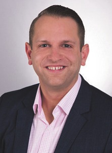 Benedikt Kronfeldner hat gemeinsam mit seinem Team der Haspa Immobilienfinanzierung die erste Immobilienmesse mit dem Schwerpunkt Smart Home vorbereitet Foto: pr Benedikt Kronfeldner hat gemeinsam mit seinem Team der Haspa Immobilienfinanzierung die erste Immobilienmesse mit dem Schwerpunkt Smart Home vorbereitet Foto: pr