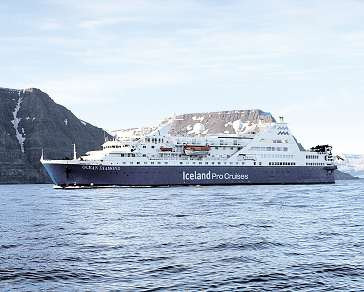 „Ocean Diamond“ im Nordmeer „Ocean Diamond“ im Nordmeer