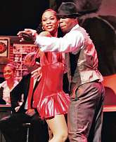 Auf nach Kuba, auf nach Havanna, auf in den „Social Club“! Auf nach Kuba, auf nach Havanna, auf in den „Social Club“!