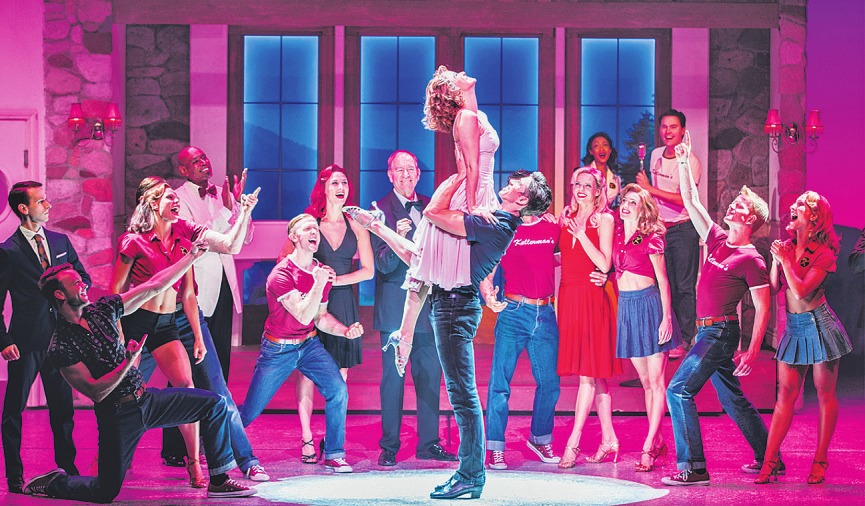 Sommer 1963, Catskill Mountains, Ferienresort Kellermann’s: Es ist wieder Zeit für „Time Of My Life“. Gesungen wird vom 15. bis 20. Januar im Mehr! Theater! Sommer 1963, Catskill Mountains, Ferienresort Kellermann’s: Es ist wieder Zeit für „Time Of My Life“. Gesungen wird vom 15. bis 20. Januar im Mehr! Theater!