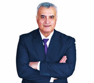 Mehrdad Rakhshan ist Sachverständiger für Orientteppiche in Jesteburg Foto: Rakhshan Mehrdad Rakhshan ist Sachverständiger für Orientteppiche in Jesteburg Foto: Rakhshan