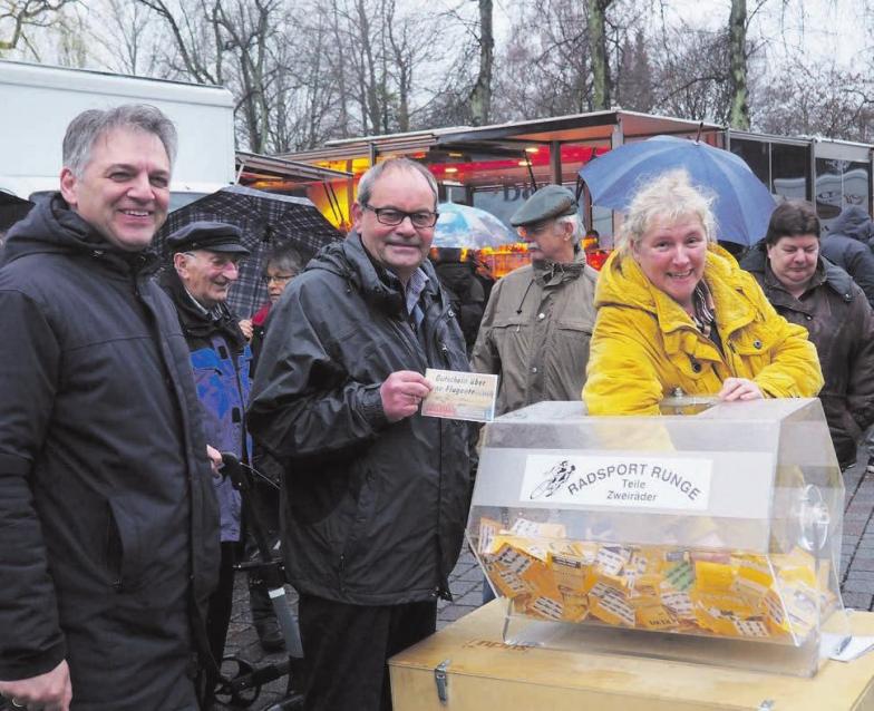 Die Teilnahme an der Marken-Aktion der Bargteheider Kaufleute lohnt sich: Bei drei Zwischenverlosungen und einer Hauptziehung gibt es attraktive Preise zu gewinnen Foto: RBK Die Teilnahme an der Marken-Aktion der Bargteheider Kaufleute lohnt sich: Bei drei Zwischenverlosungen und einer Hauptziehung gibt es attraktive Preise zu gewinnen Foto: RBK