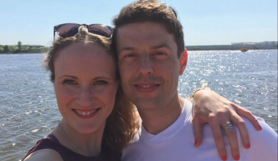 Katrin Conin gewann die zwei VIP Karten für das Finalwochenende der Mallorca Open. Mit etwas Glück spielt dann Angelique Kerber im Finale gegen Caroline Garcia. (Foto: Conin) Katrin Conin gewann die zwei VIP Karten für das Finalwochenende der Mallorca Open. Mit etwas Glück spielt dann Angelique Kerber im Finale gegen Caroline Garcia. (Foto: Conin)