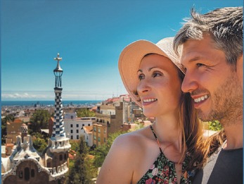 Der neue Reisekatalog 2019 ist da Foto: Reese-Reisen Der neue Reisekatalog 2019 ist da Foto: Reese-Reisen