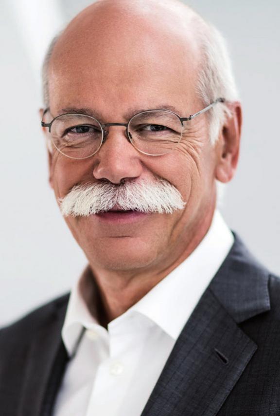 Sie halten 2018 u.a. die Neujahrsansprachen auf dem Süllberg: Mercedes-Vorstandschef Dieter Zetsche und Bürgermeister Olaf Scholz, FOTO: DAIMLER AG