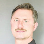 Peter Tuguntke ist Experte, wenn es um ästhetische Medizin geht Foto: skincare Peter Tuguntke ist Experte, wenn es um ästhetische Medizin geht Foto: skincare