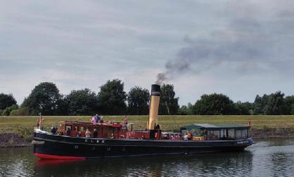 Dampfeisbrecher „Elbe“