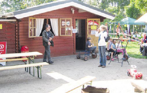 In der Kinder-Hütte auf dem Uhlenhof werden auch Geburtstage für die Kleinen ausgerichtet Foto: Uhlenhof In der Kinder-Hütte auf dem Uhlenhof werden auch Geburtstage für die Kleinen ausgerichtet Foto: Uhlenhof
