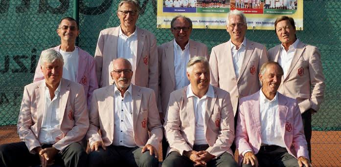 Alsters Herren 65 belegten am Finalwochenende der Deutschen Vereinsmeisterschaften im westfälischen Gahmen nach einer Niederlage gegen den späteren Deutschen Meister, dem TC Itzstein, und einem Sieg gegen den TC Luitpoldpark München den dritten Platz. Foto Heinricy Alsters Herren 65 belegten am Finalwochenende der Deutschen Vereinsmeisterschaften im westfälischen Gahmen nach einer Niederlage gegen den späteren Deutschen Meister, dem TC Itzstein, und einem Sieg gegen den TC Luitpoldpark München den dritten Platz. Foto Heinricy