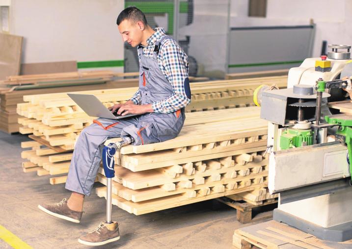 Mit Behinderung erfolgreich auf dem Ausbildungs- und Arbeitsmarkt: Dafür gibt es spezielle Unterstützungsangebote. Foto: Bogicevic/Shutterstock Mit Behinderung erfolgreich auf dem Ausbildungs- und Arbeitsmarkt: Dafür gibt es spezielle Unterstützungsangebote. Foto: Bogicevic/Shutterstock