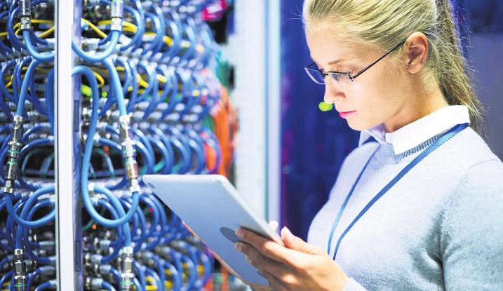 Update für IT-Berufe: Die Elektroindustrie hat ihre Ausbildungen überarbeitet. Foto: SeventyFour/Shutterstock Update für IT-Berufe: Die Elektroindustrie hat ihre Ausbildungen überarbeitet. Foto: SeventyFour/Shutterstock