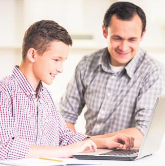 Eltern sollten ihrem Kind dabei helfen herauszufinden, welcher Beruf der richtige sein könnte. Foto:VGstockstudio/Shutterstock Eltern sollten ihrem Kind dabei helfen herauszufinden, welcher Beruf der richtige sein könnte. Foto:VGstockstudio/Shutterstock