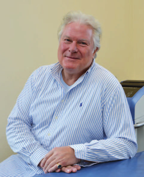 Dr. Brocks ist Facharzt für Orthopädie, Physikalische Medizin und Rehabilitative Medizin in Blankenese