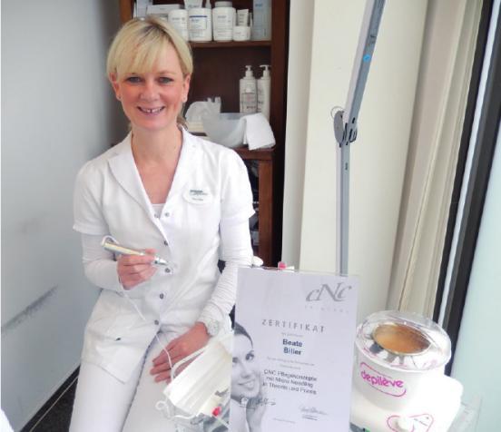 Kosmetikerin Beate Biller bietet ab sofort auch Micro-Needling und Micro-Dermabrasion an