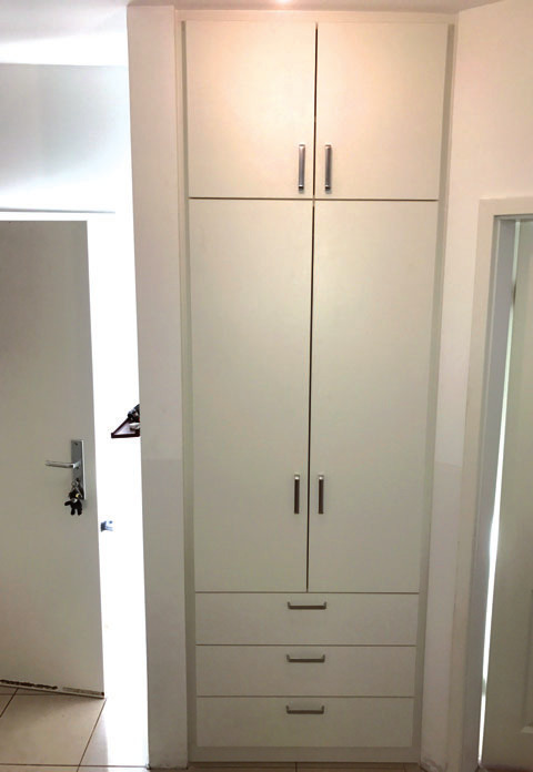 Einbauschrank maßgefertigt