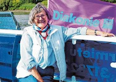 Jutta Dalberg freut sich über die Anerkennung für ihr ehrenamtliches Engagement Fotos: Diakonie HH Jutta Dalberg freut sich über die Anerkennung für ihr ehrenamtliches Engagement Fotos: Diakonie HH