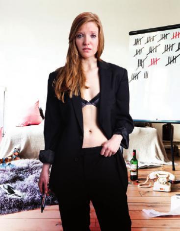 Isabella (Ebba Ekholm) kämpft mit Liebeskummer