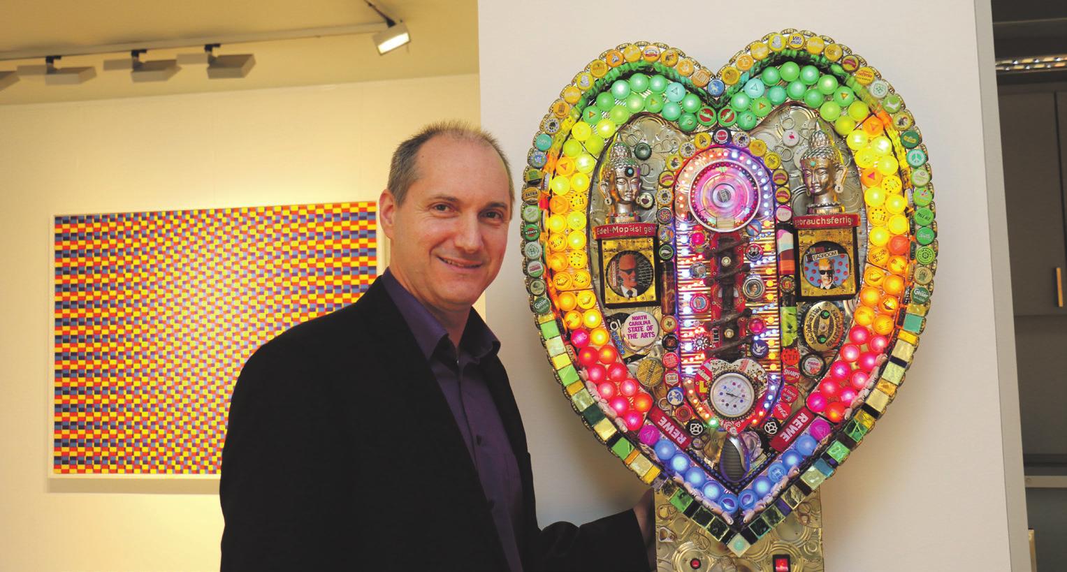 Die liebevoll-witzige „Assemblage Nr. 152 (Herz)“ von George Koningstok gehört zu Jan Menssens Lieblingswerken... Die liebevoll-witzige „Assemblage Nr. 152 (Herz)“ von George Koningstok gehört zu Jan Menssens Lieblingswerken...