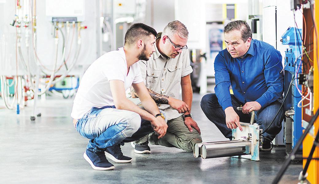 Im Elbcampus Kompetenzzentrum der Handwerkskammer wird praxisnah weitergebildet, hier die Heizungswerkstatt. Foto: Elbcampus Im Elbcampus Kompetenzzentrum der Handwerkskammer wird praxisnah weitergebildet, hier die Heizungswerkstatt. Foto: Elbcampus