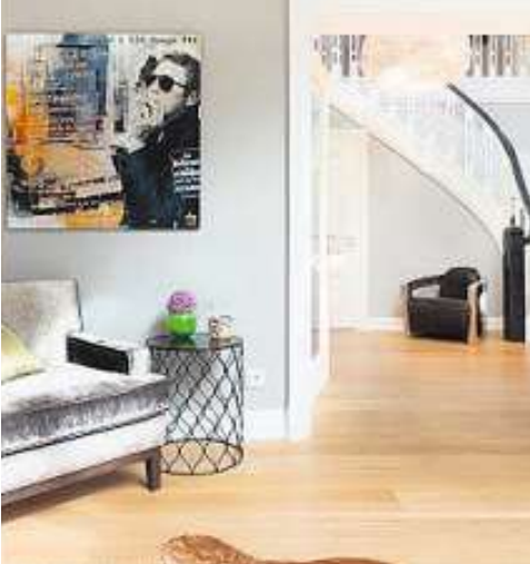 Die Farbe Grau ist zeitlos und passt immer und überall. Kombiniert mit Weiß und warmen Holztönen sieht es besonders edel aus. Die Farbe Grau ist zeitlos und passt immer und überall. Kombiniert mit Weiß und warmen Holztönen sieht es besonders edel aus.